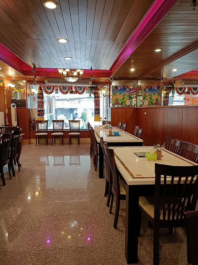 Sri Ganesha Restaurant