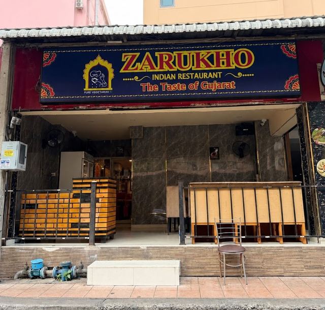 Zarukho Indian Restaurant Bangkok - Pure Vegetarian
