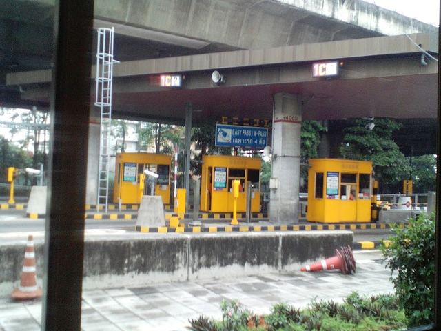 I-Nu YOT Phak Bistro