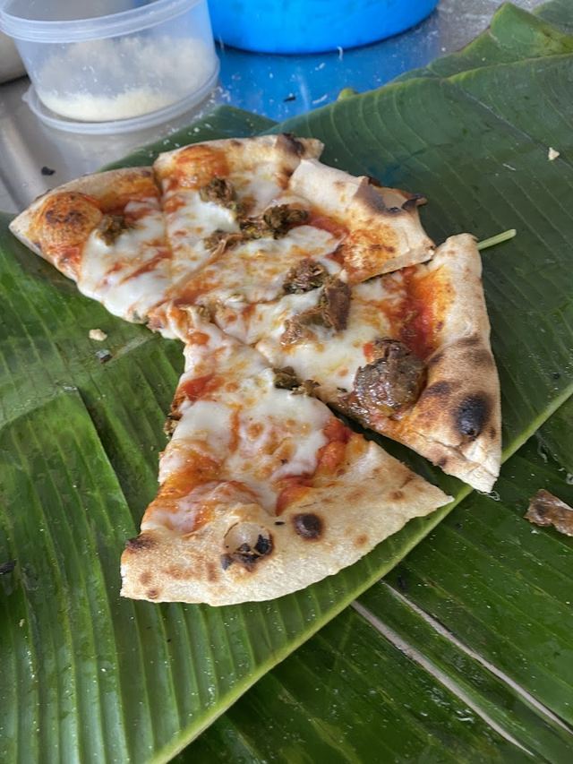 YT Italian Pizza - Vegetarian and Vegan Pizza