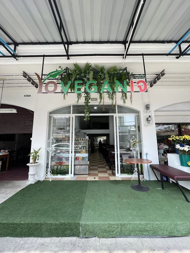 Yo Vegan and Vegetarian Restaurant
