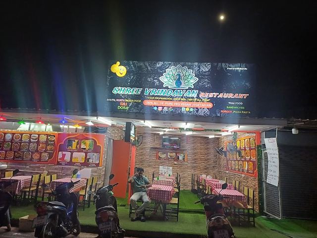 Shreevrindavan restaurant 100% pure vegetarian indian food